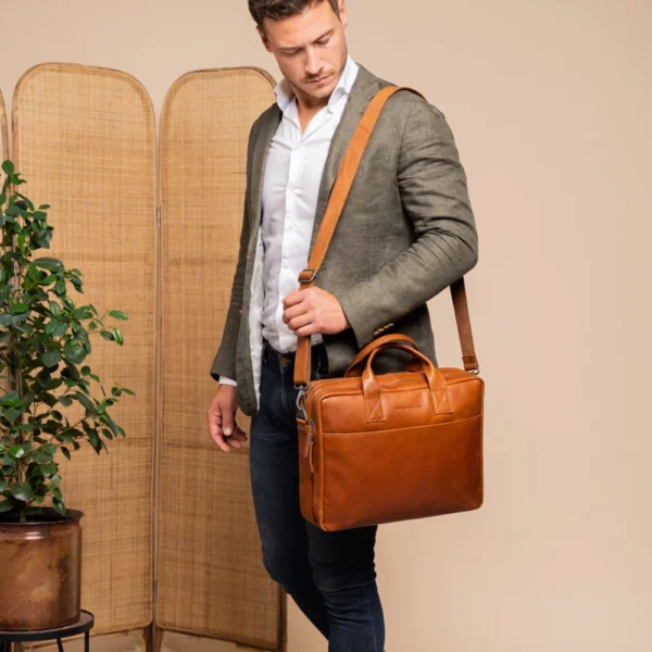 The Chesterfield Brand Borsa Porta PC In Pelle Cognac Frazer - immagine 3
