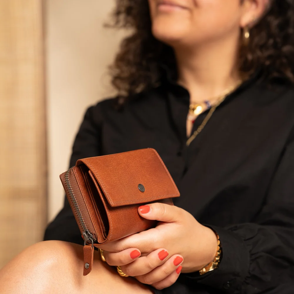 The Chesterfield Brand Portafoglio In Pelle Cognac Serie Novum Salviano - immagine 2