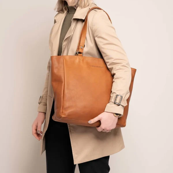 The Chesterfield Brand Shopper In Pelle Cognac Berlin - immagine 8