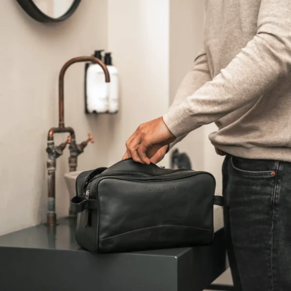 The Chesterfield Brand Beauty Case In Pelle Nero Stefan - immagine 2